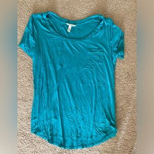 Womens soma shirt size medium